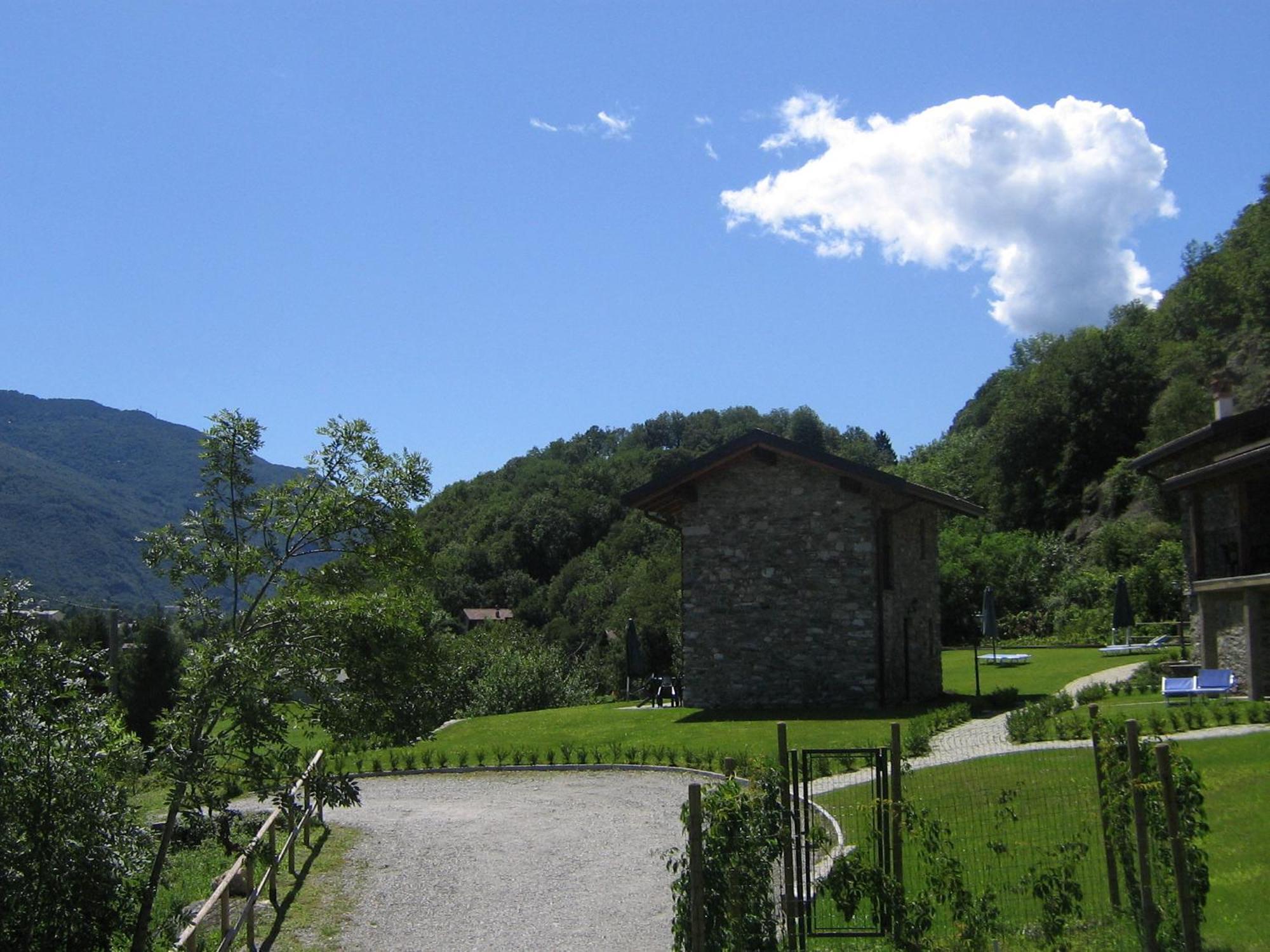 Borgo Erbiola Villa Colico Exteriör bild