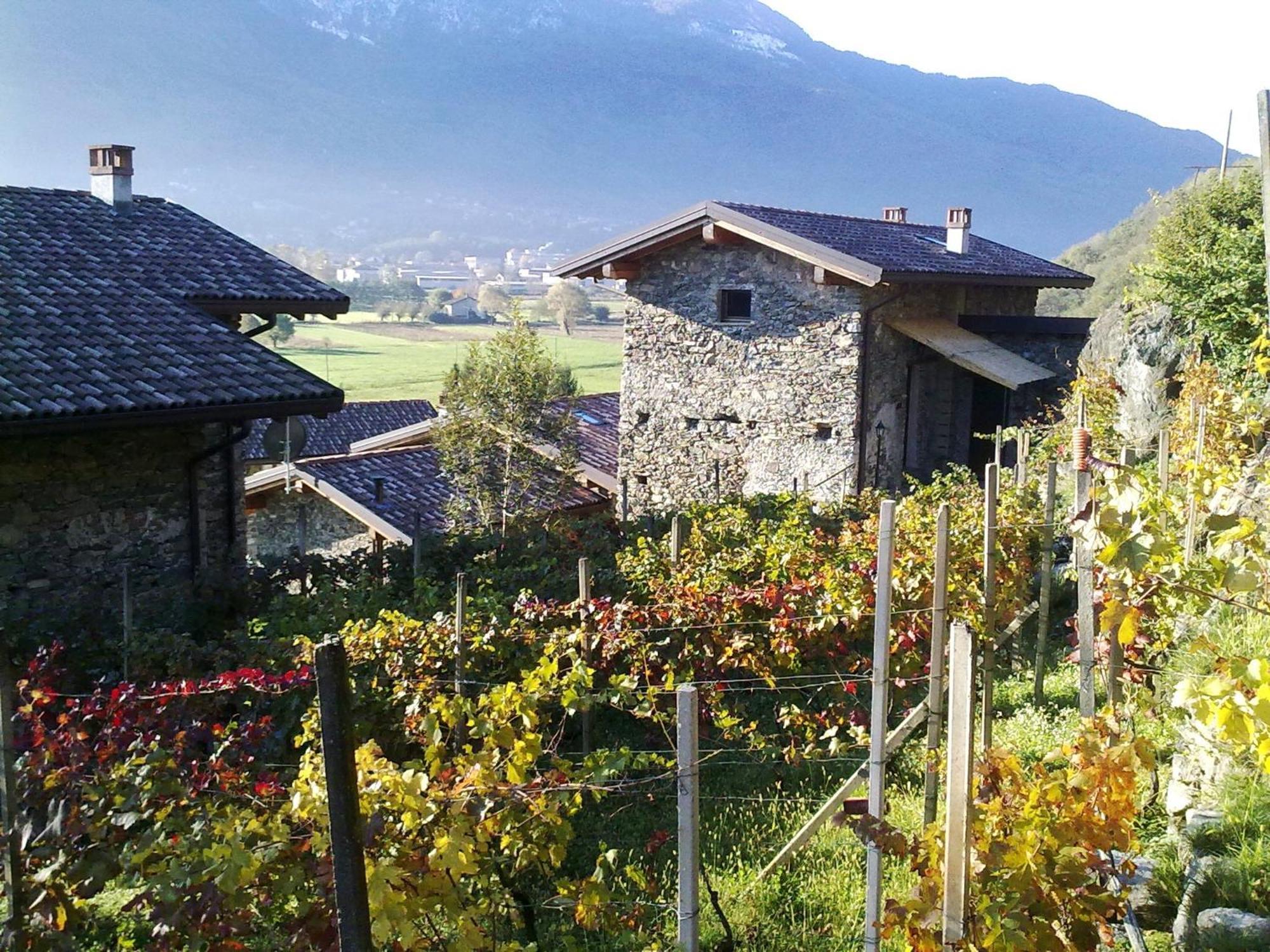 Borgo Erbiola Villa Colico Exteriör bild