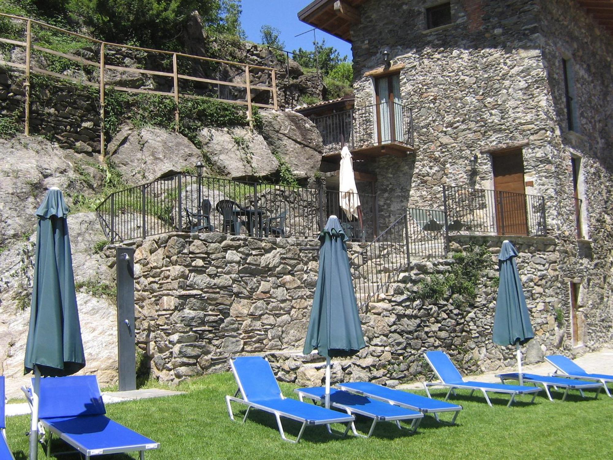 Borgo Erbiola Villa Colico Exteriör bild
