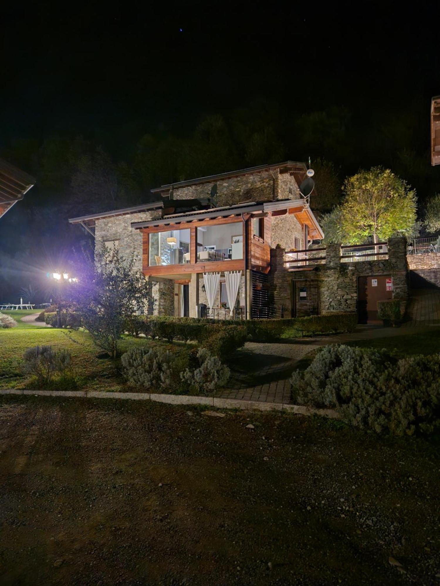 Borgo Erbiola Villa Colico Exteriör bild