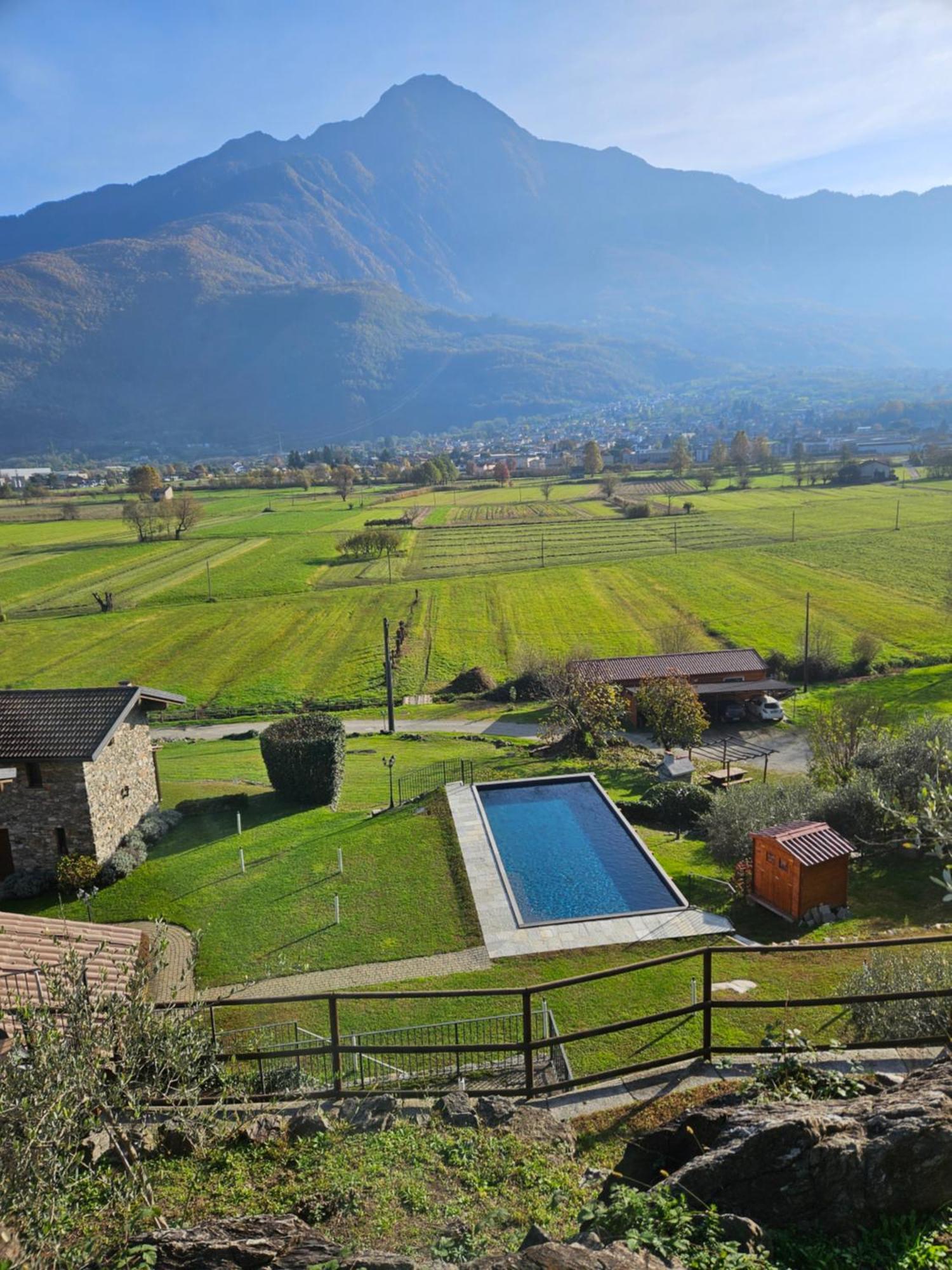 Borgo Erbiola Villa Colico Exteriör bild