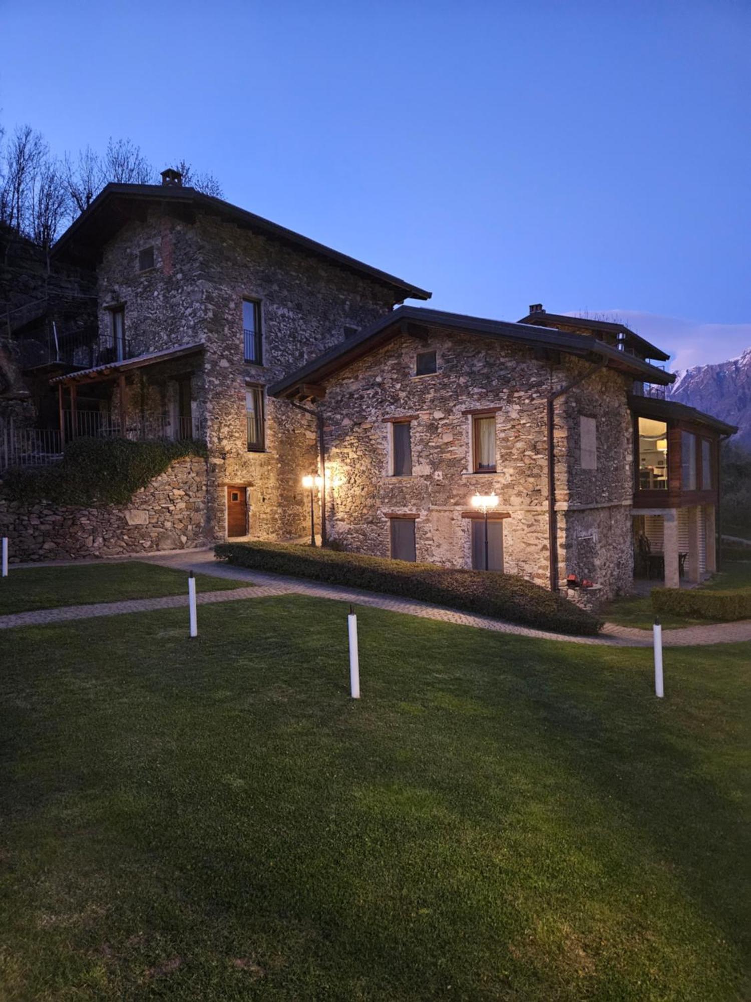 Borgo Erbiola Villa Colico Exteriör bild
