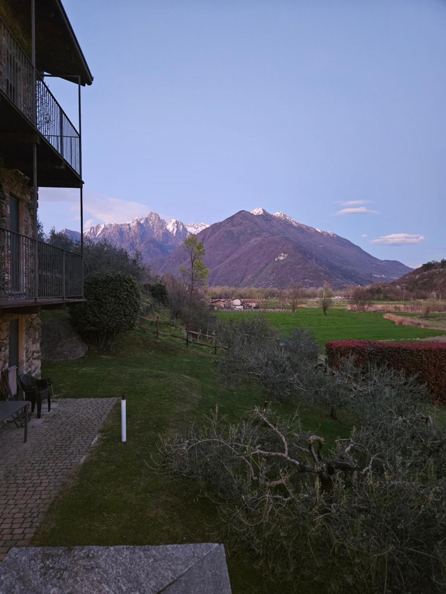Borgo Erbiola Villa Colico Exteriör bild