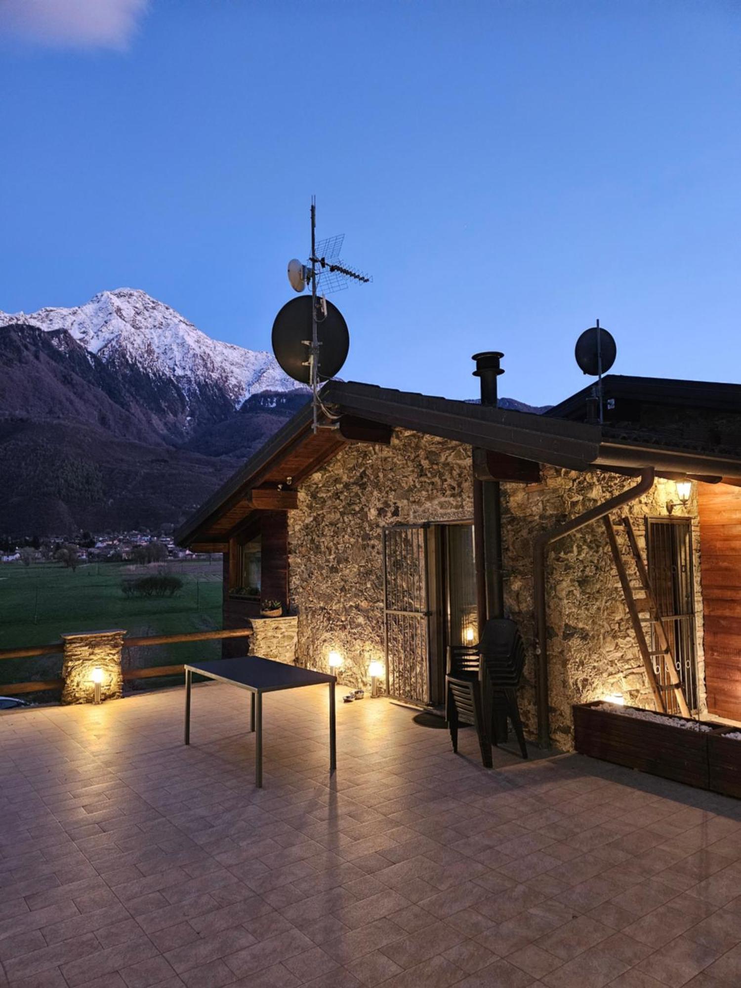 Borgo Erbiola Villa Colico Exteriör bild